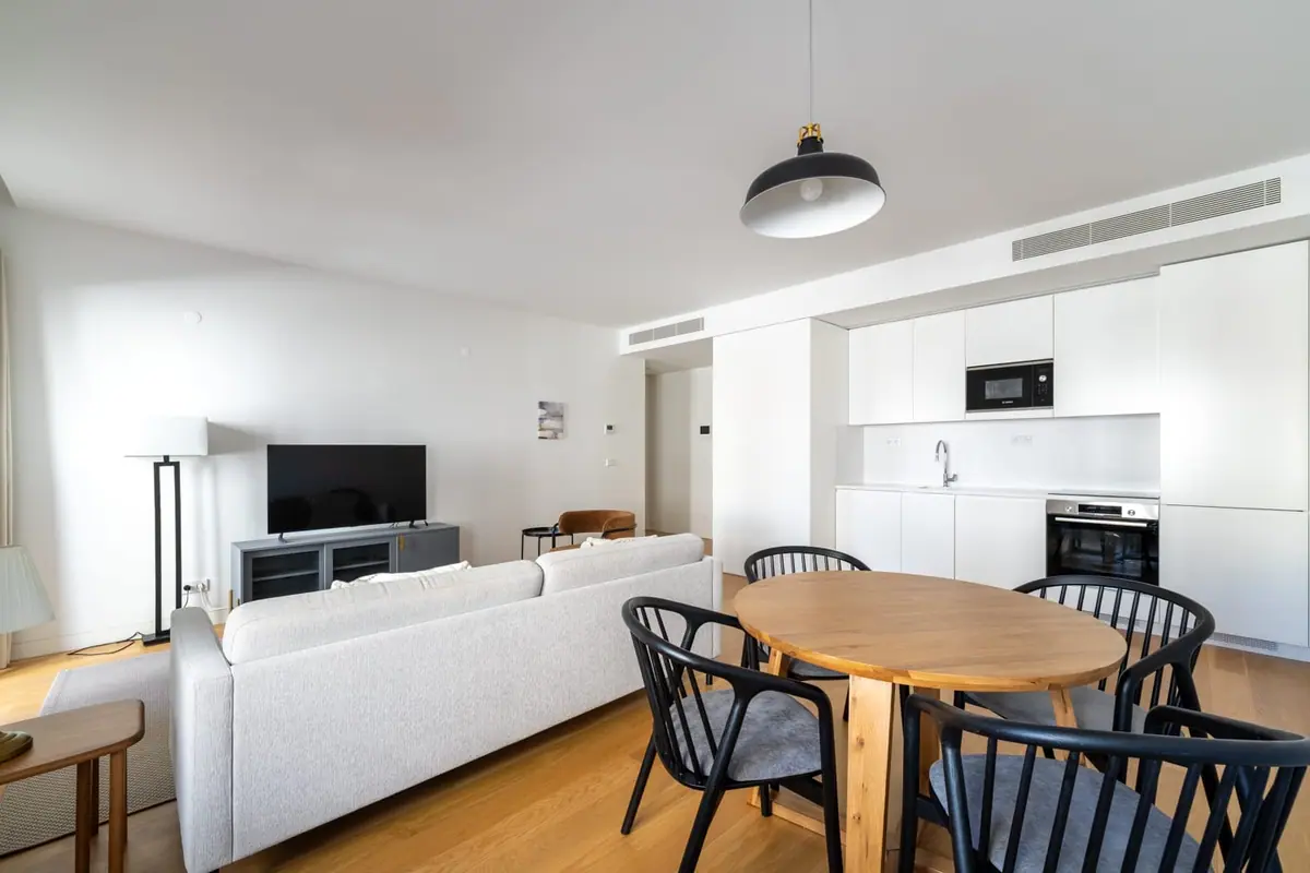 Apartamento T2, Areeiro, Lisboa, arrendado pela T&T Group Properties