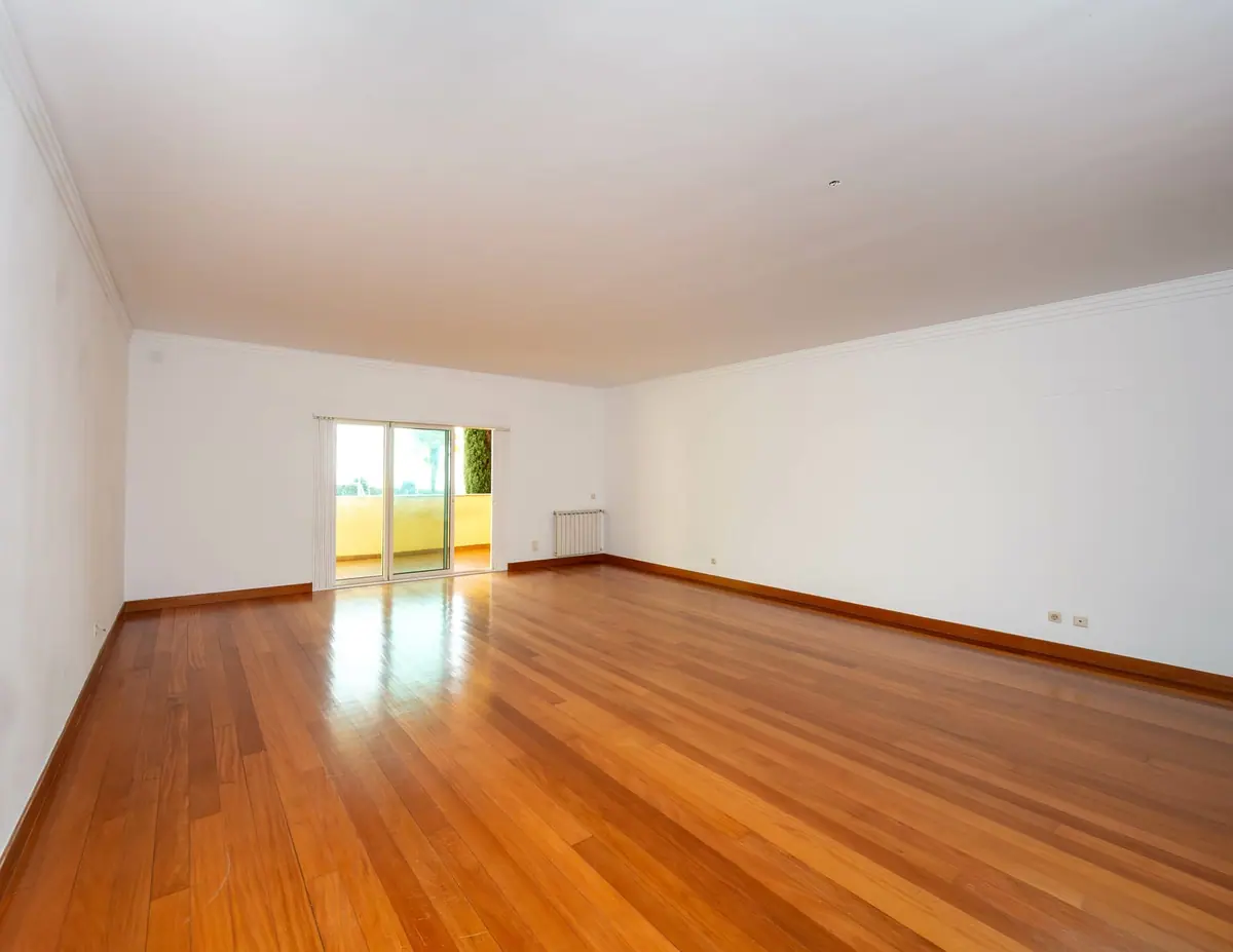 Apartamento T2, Caxias, Oeiras, arrendado pela T&T Group Properties
