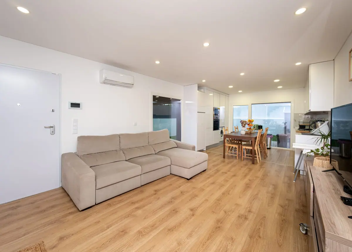 Moradia T4, Fernão Ferro, Seixal, vendido pela T&T Group Properties